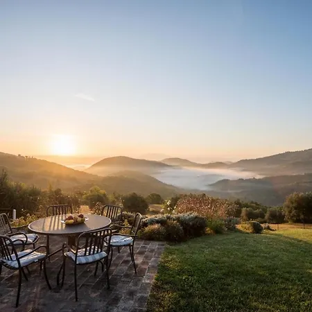 Sleeps 8 Pool Air Con Wifi * Palazzo Guglielmi