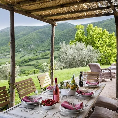 Sleeps 8 Pool Air Con Wifi Palazzo Guglielmi
